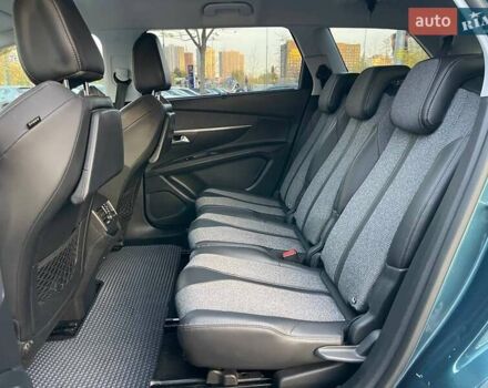 Зелений Пежо 5008, об'ємом двигуна 1.56 л та пробігом 253 тис. км за 18490 $, фото 10 на Automoto.ua