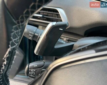 Зелений Пежо 5008, об'ємом двигуна 1.56 л та пробігом 253 тис. км за 18490 $, фото 14 на Automoto.ua