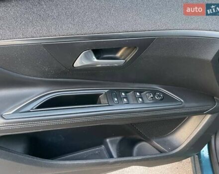 Зелений Пежо 5008, об'ємом двигуна 1.56 л та пробігом 253 тис. км за 18490 $, фото 13 на Automoto.ua