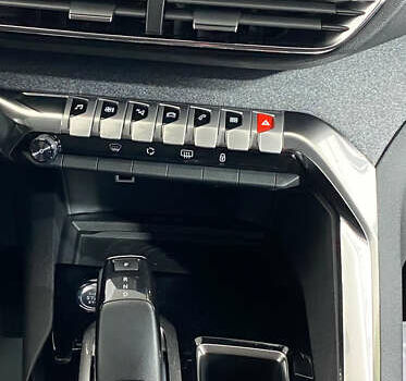 Зелений Пежо 5008, об'ємом двигуна 1.5 л та пробігом 159 тис. км за 22650 $, фото 23 на Automoto.ua