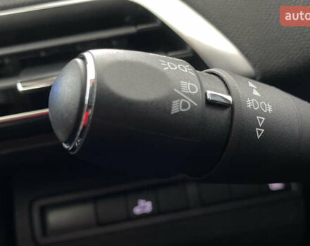 Зелений Пежо 5008, об'ємом двигуна 1.5 л та пробігом 159 тис. км за 22650 $, фото 19 на Automoto.ua