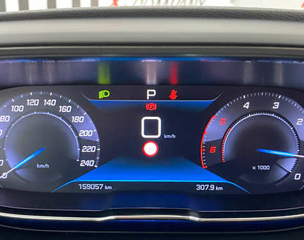 Зелений Пежо 5008, об'ємом двигуна 1.5 л та пробігом 159 тис. км за 22650 $, фото 15 на Automoto.ua