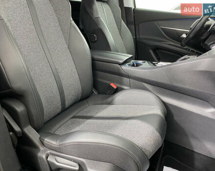 Зелений Пежо 5008, об'ємом двигуна 1.5 л та пробігом 159 тис. км за 22650 $, фото 10 на Automoto.ua