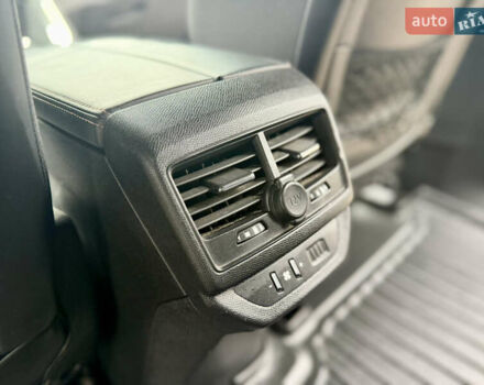 Зелений Пежо 5008, об'ємом двигуна 1.56 л та пробігом 228 тис. км за 19950 $, фото 15 на Automoto.ua