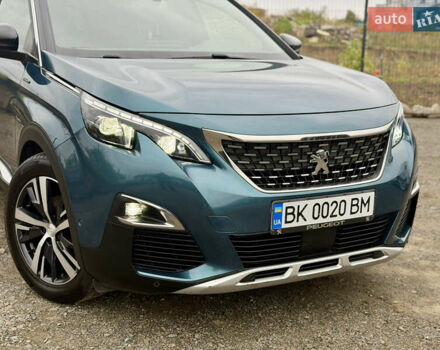 Зелений Пежо 5008, об'ємом двигуна 1.56 л та пробігом 228 тис. км за 19950 $, фото 1 на Automoto.ua