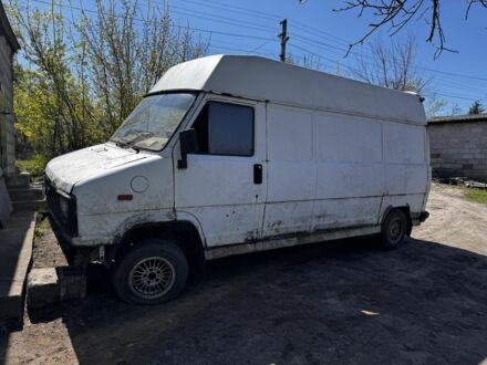 Пежо 505 1995 у Дніпро (Дніпропетровську) на Automoto.ua Білий Пежо 505, об'ємом двигуна 2.5 л та пробігом 255 тис. км за 503 $, фото 1 на Automoto.ua