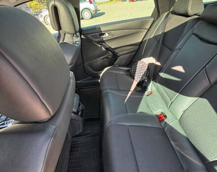 Пежо 508 РХН, об'ємом двигуна 2 л та пробігом 246 тис. км за 15200 $, фото 5 на Automoto.ua