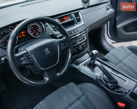 Белый Пежо 508, объемом двигателя 1.6 л и пробегом 187 тыс. км за 9200 $, фото 16 на Automoto.ua