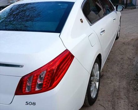 Білий Пежо 508, об'ємом двигуна 2 л та пробігом 211 тис. км за 10000 $, фото 22 на Automoto.ua