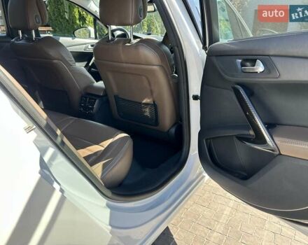 Белый Пежо 508, объемом двигателя 2.18 л и пробегом 214 тыс. км за 9800 $, фото 8 на Automoto.ua