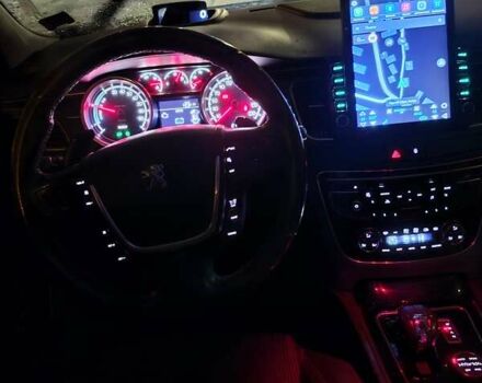 Білий Пежо 508, об'ємом двигуна 2 л та пробігом 211 тис. км за 10000 $, фото 2 на Automoto.ua