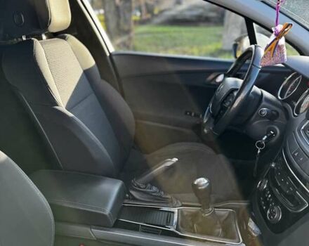 Белый Пежо 508, объемом двигателя 1.56 л и пробегом 191 тыс. км за 12000 $, фото 24 на Automoto.ua