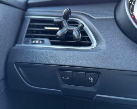 Белый Пежо 508, объемом двигателя 1.56 л и пробегом 191 тыс. км за 12000 $, фото 18 на Automoto.ua