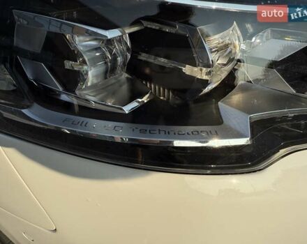 Білий Пежо 508, об'ємом двигуна 2 л та пробігом 113 тис. км за 17350 $, фото 7 на Automoto.ua