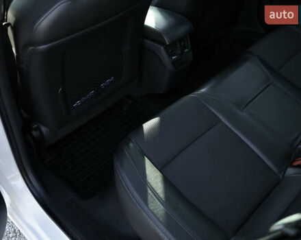 Білий Пежо 508, об'ємом двигуна 2 л та пробігом 232 тис. км за 9200 $, фото 17 на Automoto.ua