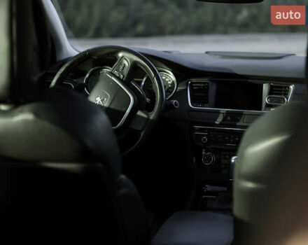 Білий Пежо 508, об'ємом двигуна 2 л та пробігом 232 тис. км за 9200 $, фото 37 на Automoto.ua