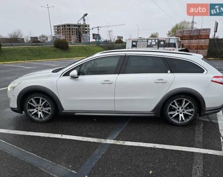 Белый Пежо 508, объемом двигателя 2 л и пробегом 300 тыс. км за 12000 $, фото 5 на Automoto.ua