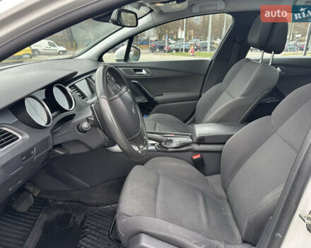 Белый Пежо 508, объемом двигателя 2 л и пробегом 279 тыс. км за 10500 $, фото 9 на Automoto.ua