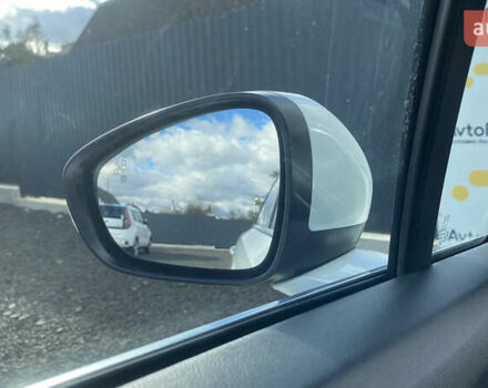 Пежо 508 2016 в Луцке на Automoto.ua Белый Пежо 508, объемом двигателя 1.6 л и пробегом 270 тыс. км за 13900 $, фото 53 на Automoto.ua