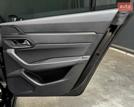 Чорний Пежо 508, об'ємом двигуна 2 л та пробігом 89 тис. км за 22900 $, фото 41 на Automoto.ua