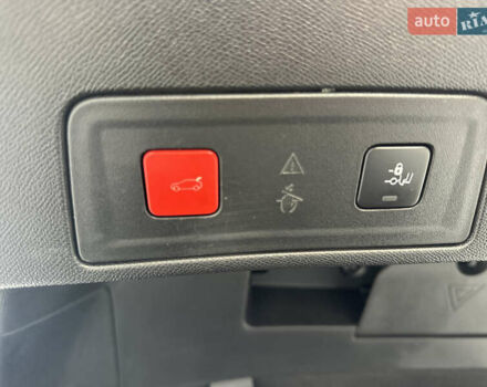 Чорний Пежо 508, об'ємом двигуна 2 л та пробігом 76 тис. км за 21900 $, фото 32 на Automoto.ua