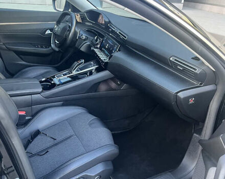 Чорний Пежо 508, об'ємом двигуна 2 л та пробігом 96 тис. км за 22700 $, фото 4 на Automoto.ua