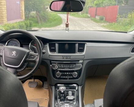 Чорний Пежо 508, об'ємом двигуна 2 л та пробігом 255 тис. км за 9600 $, фото 4 на Automoto.ua