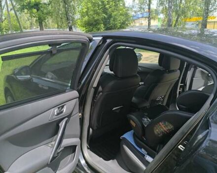 Чорний Пежо 508, об'ємом двигуна 2 л та пробігом 320 тис. км за 8000 $, фото 4 на Automoto.ua