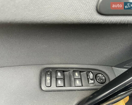Чорний Пежо 508, об'ємом двигуна 1.56 л та пробігом 256 тис. км за 8500 $, фото 29 на Automoto.ua