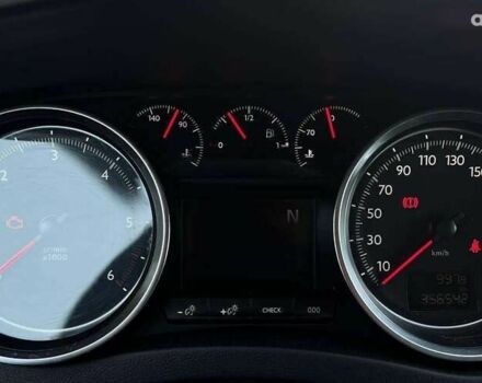Пежо 508, объемом двигателя 1.6 л и пробегом 181 тыс. км за 9400 $, фото 13 на Automoto.ua