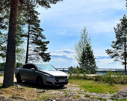 Серый Пежо 508, объемом двигателя 1.6 л и пробегом 300 тыс. км за 9000 $, фото 5 на Automoto.ua
