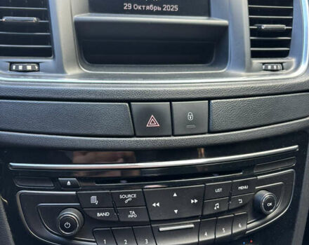 Пежо 508 2014 у Хмельницькому на Automoto.ua Сірий Пежо 508, об'ємом двигуна 2 л та пробігом 342 тис. км за 7800 $, фото 24 на Automoto.ua