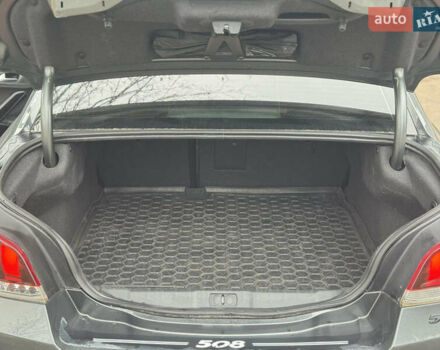 Серый Пежо 508, объемом двигателя 1.6 л и пробегом 69 тыс. км за 9999 $, фото 23 на Automoto.ua