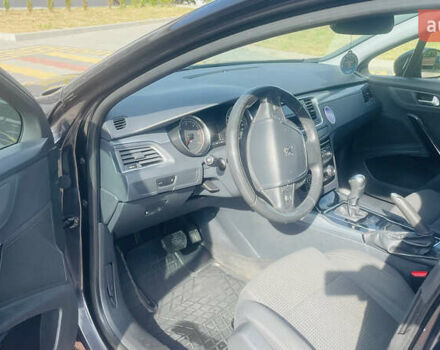 Сірий Пежо 508, об'ємом двигуна 1.56 л та пробігом 306 тис. км за 7000 $, фото 10 на Automoto.ua