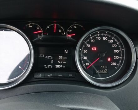 Серый Пежо 508, объемом двигателя 1.6 л и пробегом 268 тыс. км за 9000 $, фото 3 на Automoto.ua