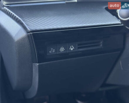 Серый Пежо 508, объемом двигателя 1.5 л и пробегом 94 тыс. км за 21800 $, фото 30 на Automoto.ua