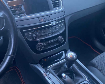 Синій Пежо 508, об'ємом двигуна 1.4 л та пробігом 200 тис. км за 8500 $, фото 4 на Automoto.ua