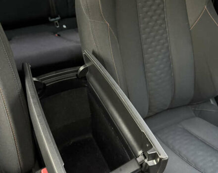 Синий Пежо 508, объемом двигателя 1.5 л и пробегом 152 тыс. км за 16000 $, фото 32 на Automoto.ua