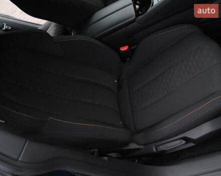 Зелений Пежо 508, об'ємом двигуна 1.5 л та пробігом 160 тис. км за 18800 $, фото 22 на Automoto.ua