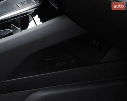 Зелений Пежо 508, об'ємом двигуна 1.5 л та пробігом 160 тис. км за 18800 $, фото 32 на Automoto.ua