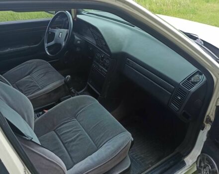 Білий Пежо 605, об'ємом двигуна 2 л та пробігом 1000 тис. км за 1200 $, фото 10 на Automoto.ua