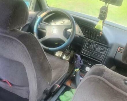 Белый Пежо 605, объемом двигателя 2 л и пробегом 300 тыс. км за 1900 $, фото 1 на Automoto.ua