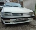 Белый Пежо 605, объемом двигателя 0 л и пробегом 300 тыс. км за 650 $, фото 1 на Automoto.ua