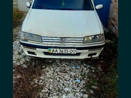 Пежо 605 1990 в Бородянке на Automoto.ua Белый Пежо 605, объемом двигателя 2 л и пробегом 375 тыс. км за 1000 $, фото 1 на Automoto.ua