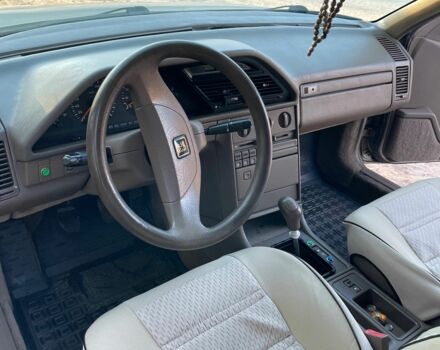 Бежевий Пежо 605, об'ємом двигуна 2 л та пробігом 330 тис. км за 2850 $, фото 13 на Automoto.ua