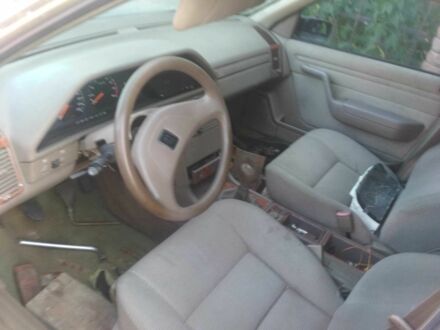Пежо 605 1990 у Луцьку на Automoto.ua Бежевий Пежо 605, об'ємом двигуна 2 л та пробігом 200 тис. км за 1500 $, фото 1 на Automoto.ua