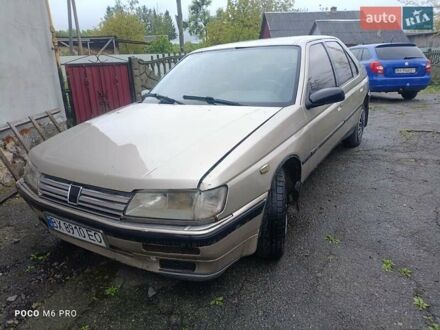 Бежевий Пежо 605, об'ємом двигуна 2 л та пробігом 355 тис. км за 500 $, фото 1 на Automoto.ua