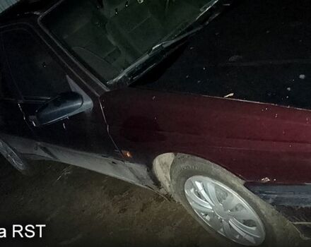 Красный Пежо 605, объемом двигателя 2 л и пробегом 0 тыс. км за 1800 $, фото 1 на Automoto.ua