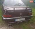 Червоний Пежо 605, об'ємом двигуна 2 л та пробігом 200 тис. км за 1300 $, фото 1 на Automoto.ua