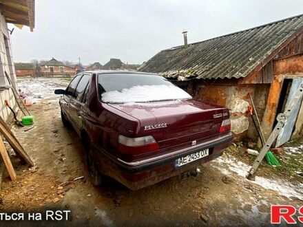 Червоний Пежо 605, об'ємом двигуна 2 л та пробігом 300 тис. км за 2300 $, фото 1 на Automoto.ua